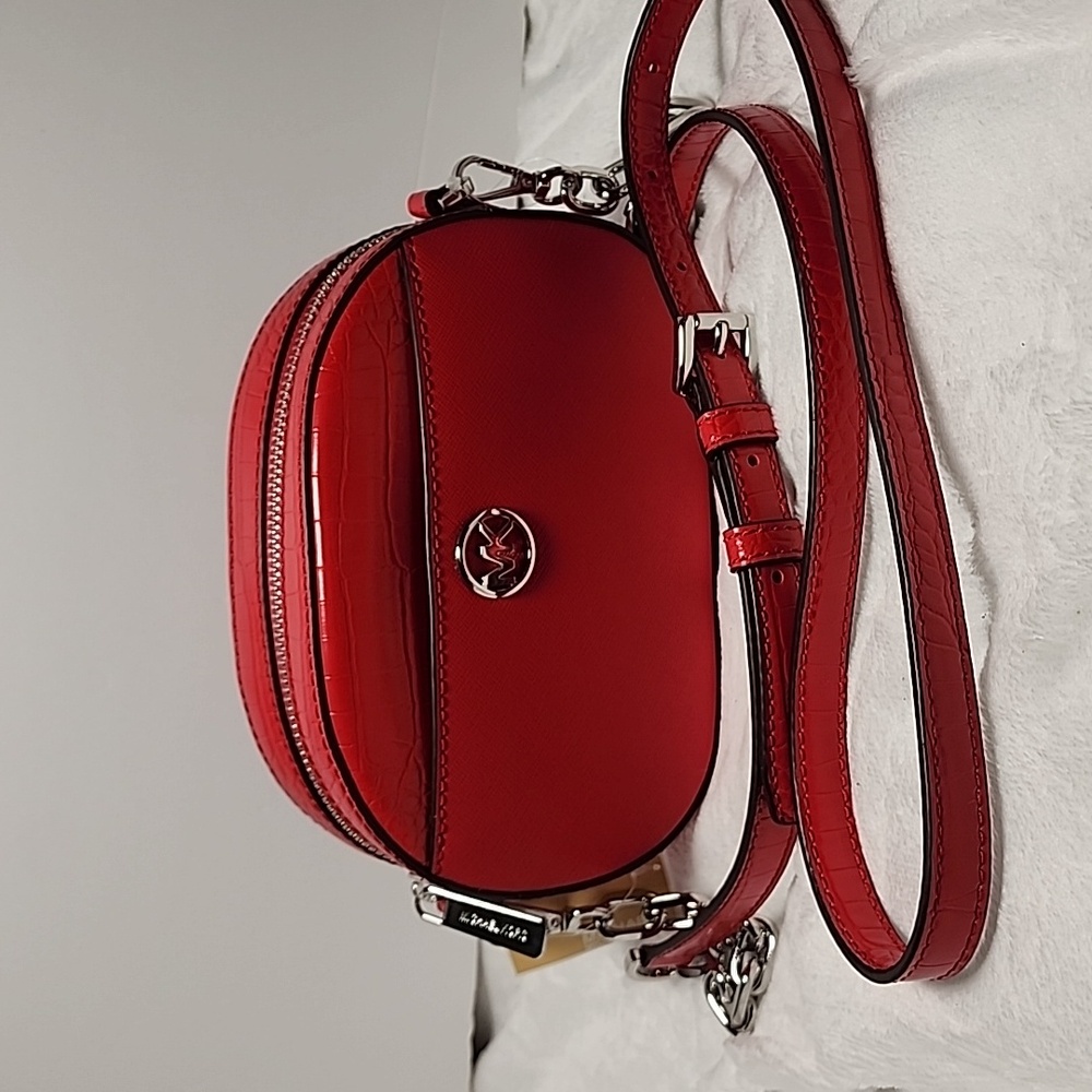 Michael Kors Jet Set Glam Crossbody - Picture 4 of 5